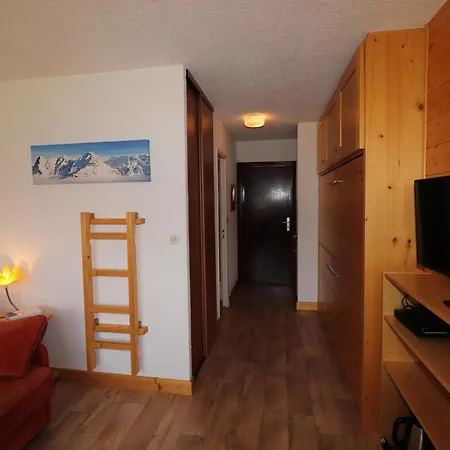 Apartamento Studette Rénovée 2 Pers. Proche Pistes Avec Balcon - Fr-1-502-386
